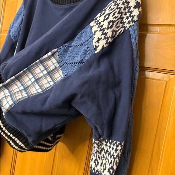 Pilcro Mixed Media pullover Navy and white sweatshirt - Picture 5 of 5